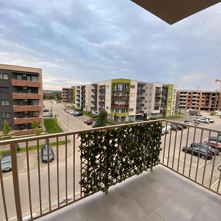 Rose Luxury Apartment Oradea - Felix Luaran gambar