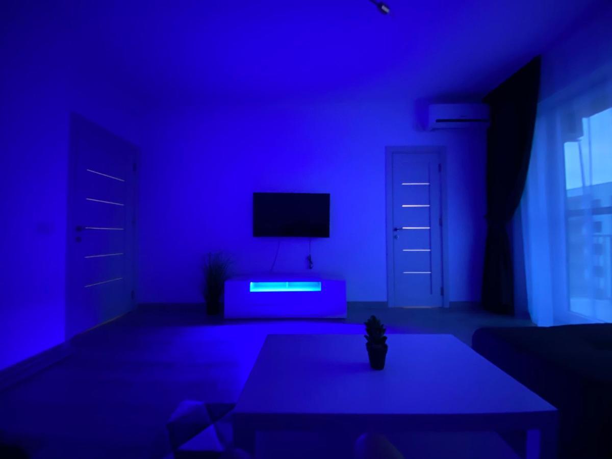 Rose Luxury Apartment Oradea - Felix Luaran gambar